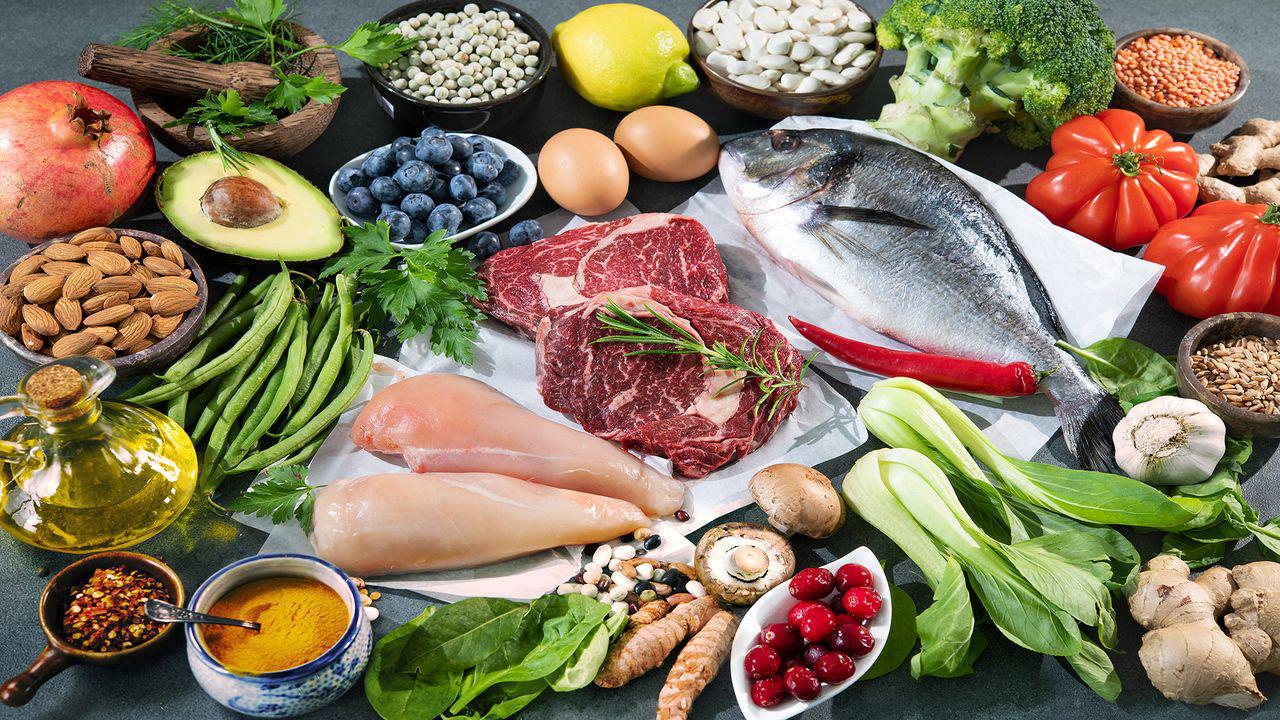آیا کاهو برای تیروئید پرکار ضرر دارد