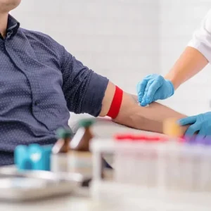 هزینه آزمایش خون با بیمه تامین اجتماعی