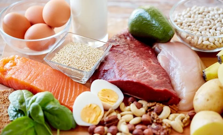 برای دفع کراتین چی بخوریم؟